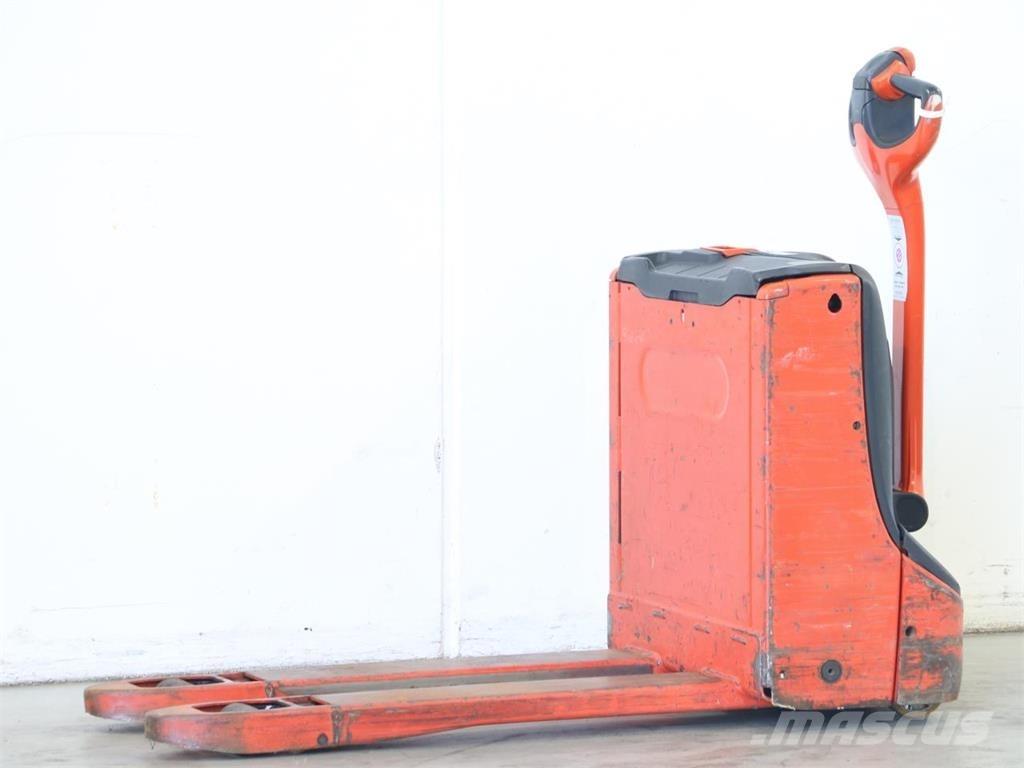 Linde T16/1152 行走控制式堆積機