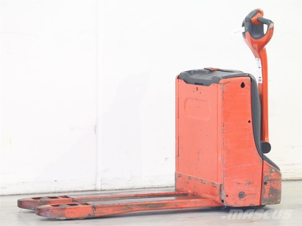 Linde T16/1152 行走控制式堆積機