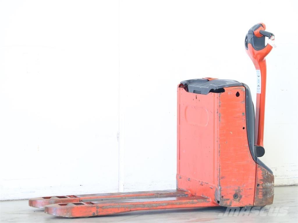 Linde T16/1152 行走控制式堆積機
