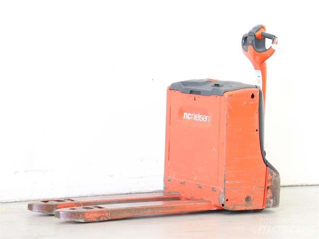 Linde T16/1152-00 行走控制式堆積機