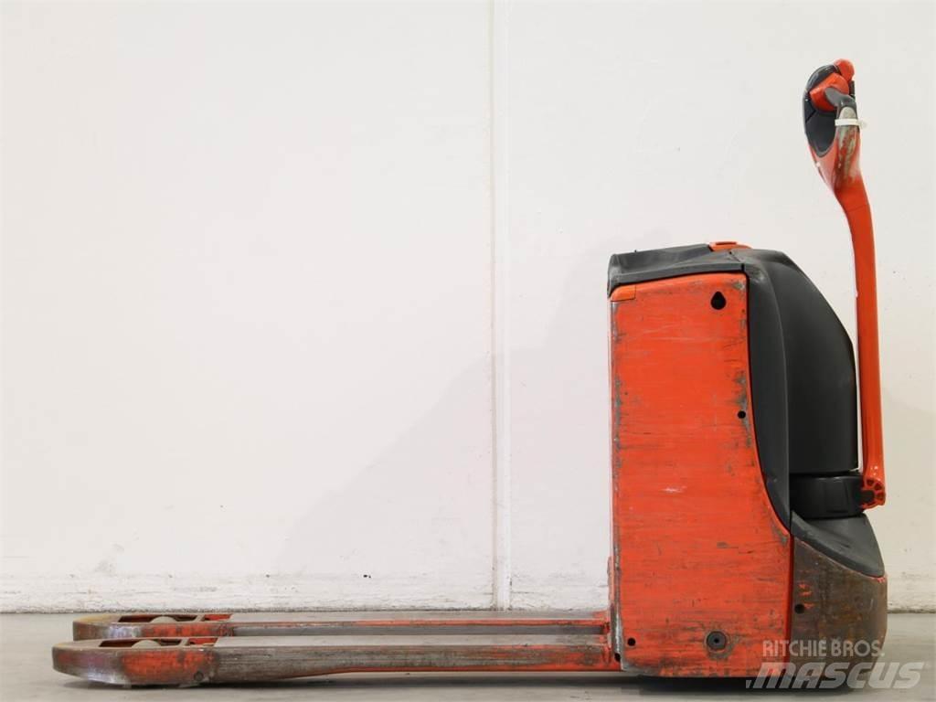 Linde T16/1152-00 行走控制式堆積機