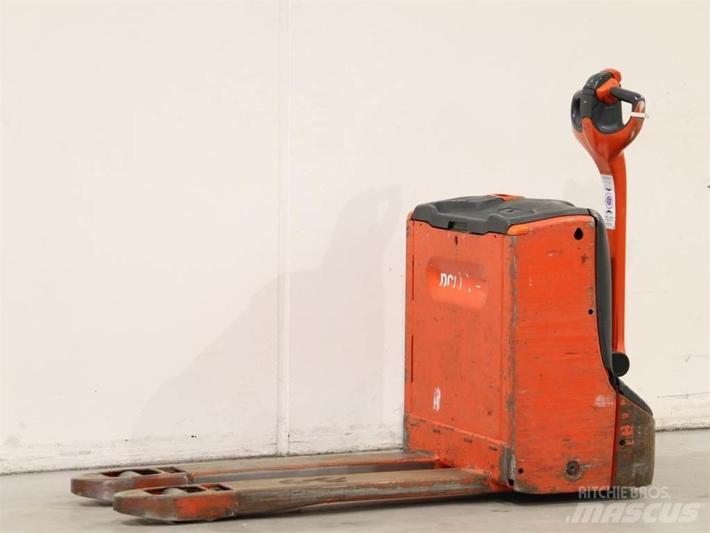 Linde T16/1152-00 行走控制式堆積機