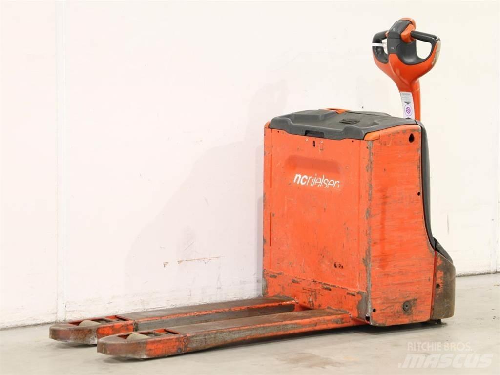 Linde T16/1152-00 行走控制式堆積機