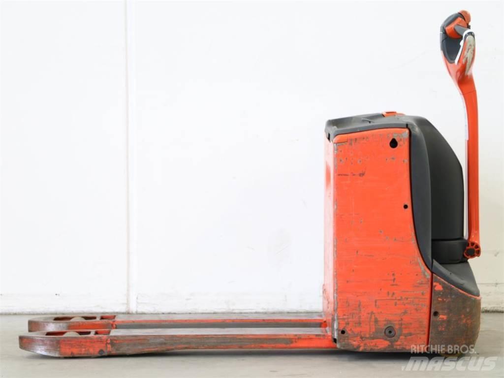 Linde T16/1152-00 行走控制式堆積機