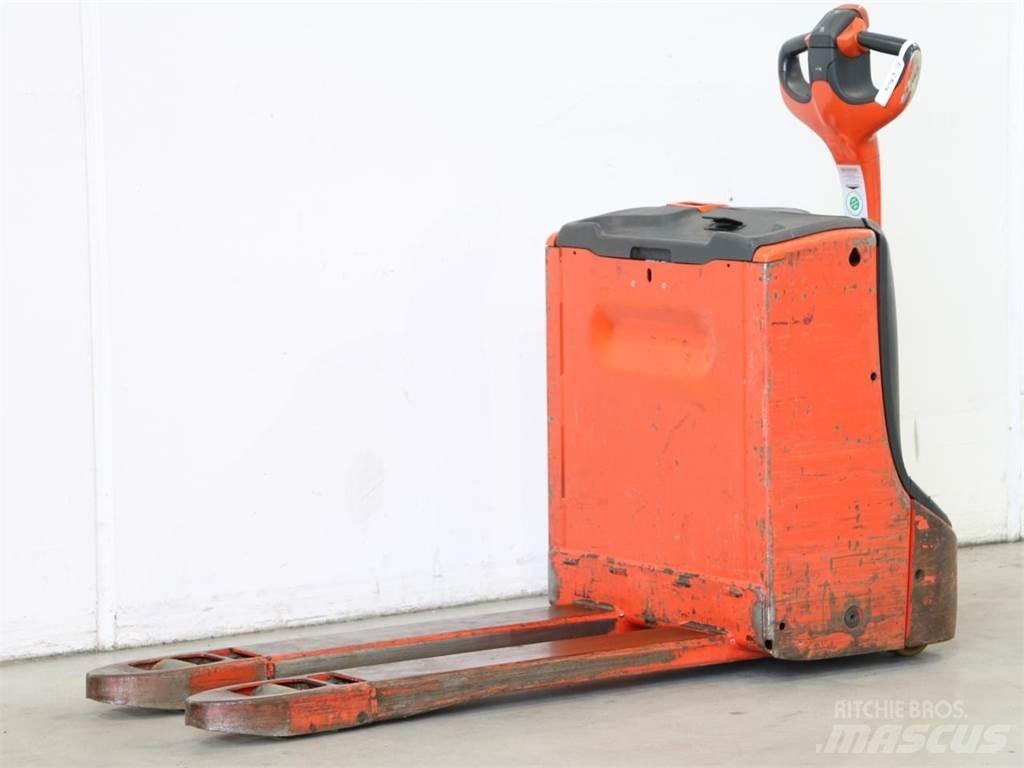 Linde T16/1152-00 行走控制式堆積機