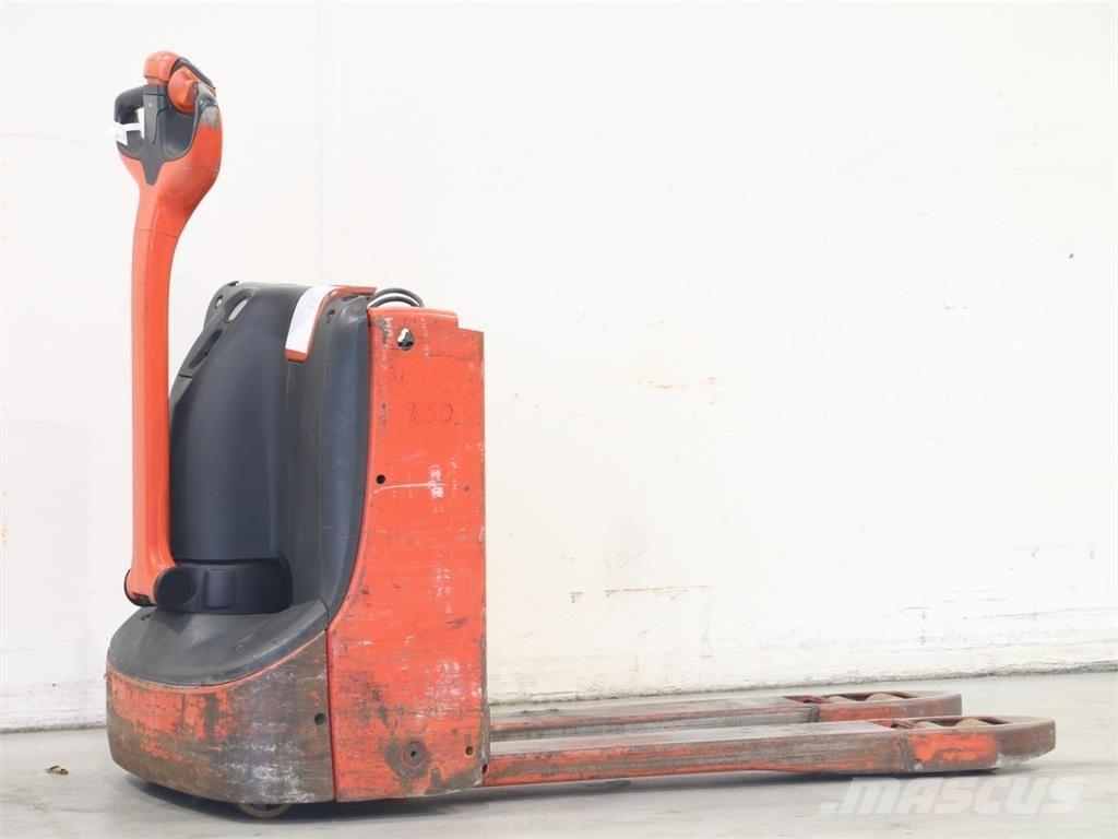 Linde T16/1152-00 行走控制式堆積機