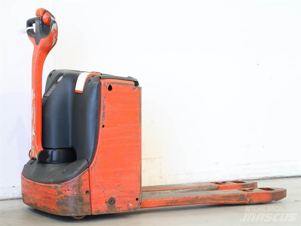 Linde T16/1152-00 行走控制式堆積機