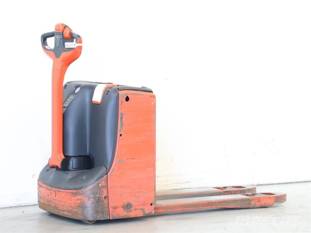 Linde T16/1152-00 行走控制式堆積機