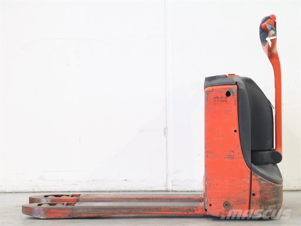 Linde T16/1152-00 行走控制式堆積機