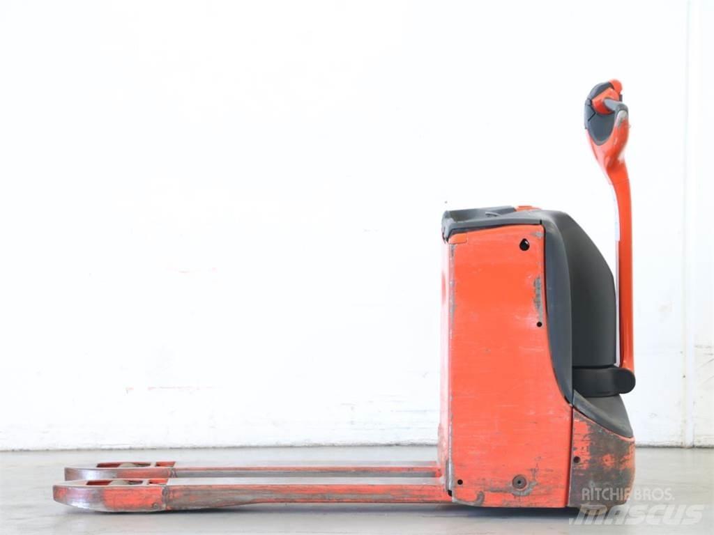 Linde T16/1152-00 行走控制式堆積機