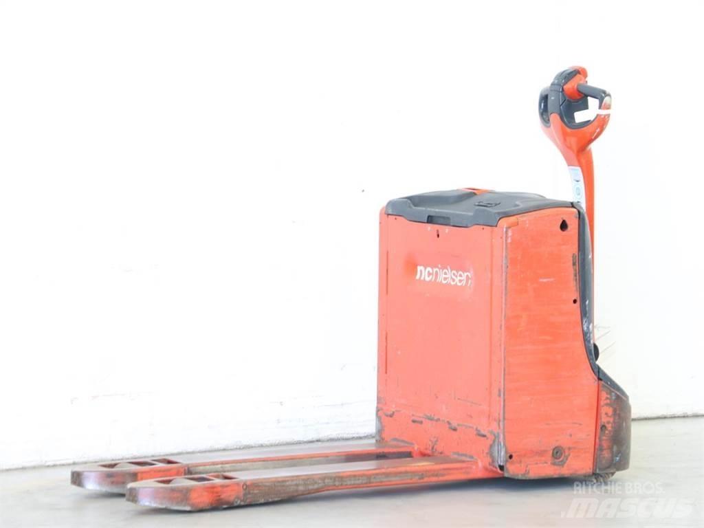 Linde T16/1152-00 行走控制式堆積機
