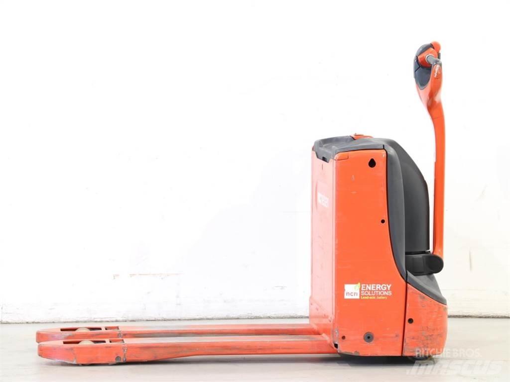 Linde T16/1152-02 行走控制式堆積機