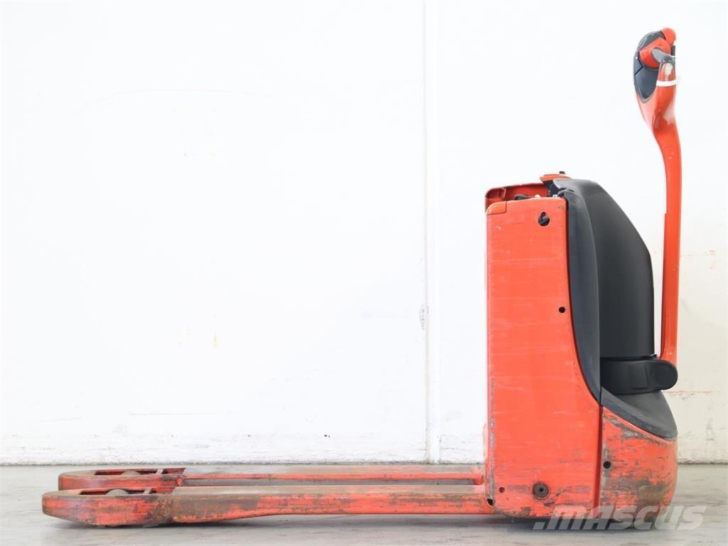 Linde T16/1152-02 行走控制式堆積機