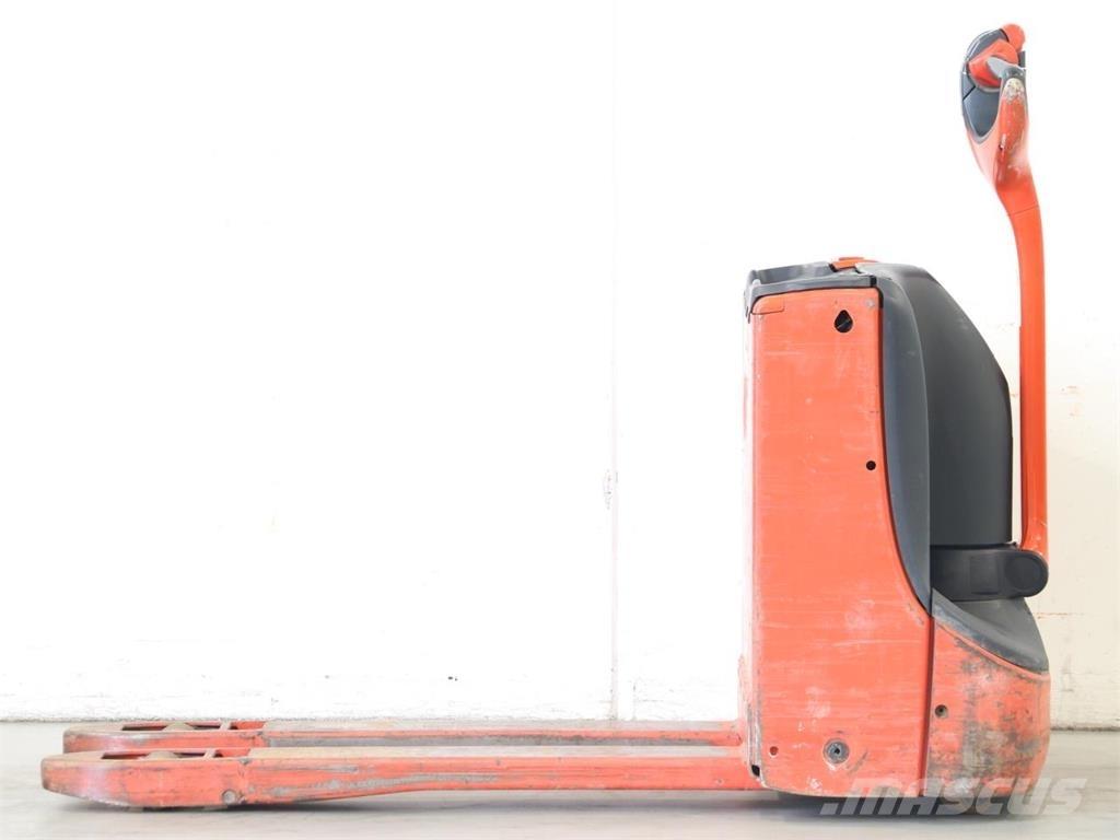 Linde T16/1152-02 行走控制式堆積機