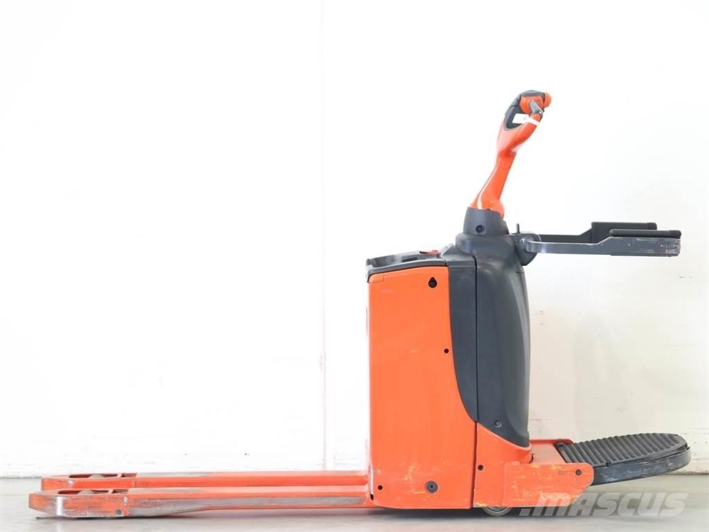 Linde T16P/1151 行走控制式堆積機