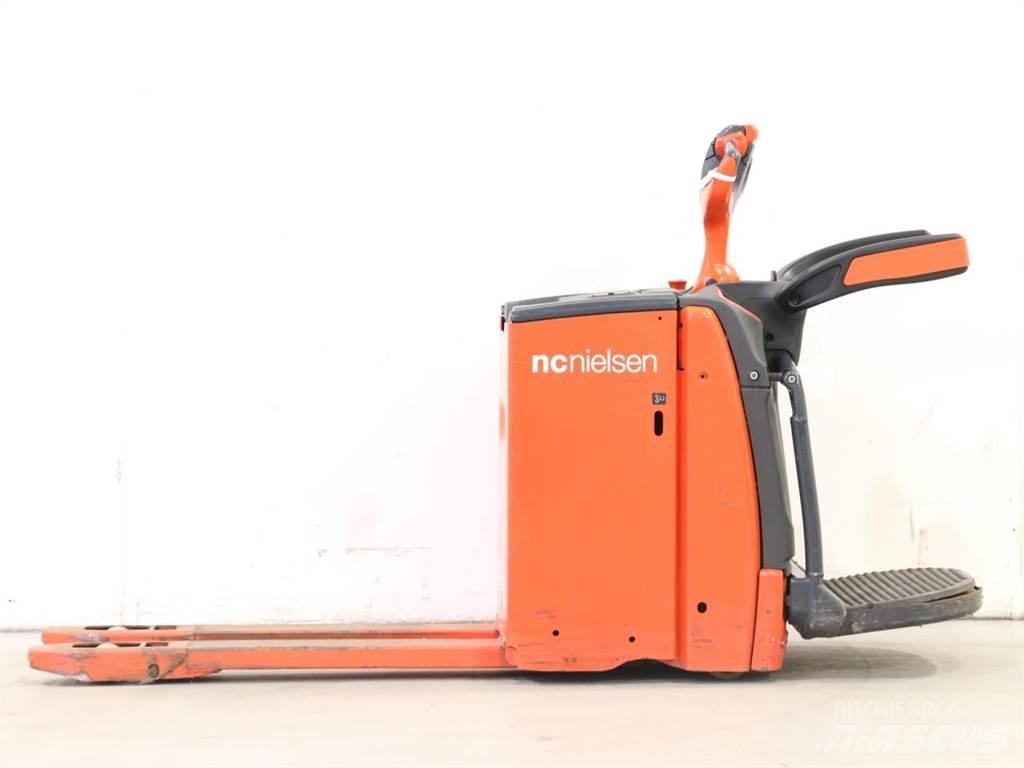 Linde T20AP/1153-02 行走控制式堆積機