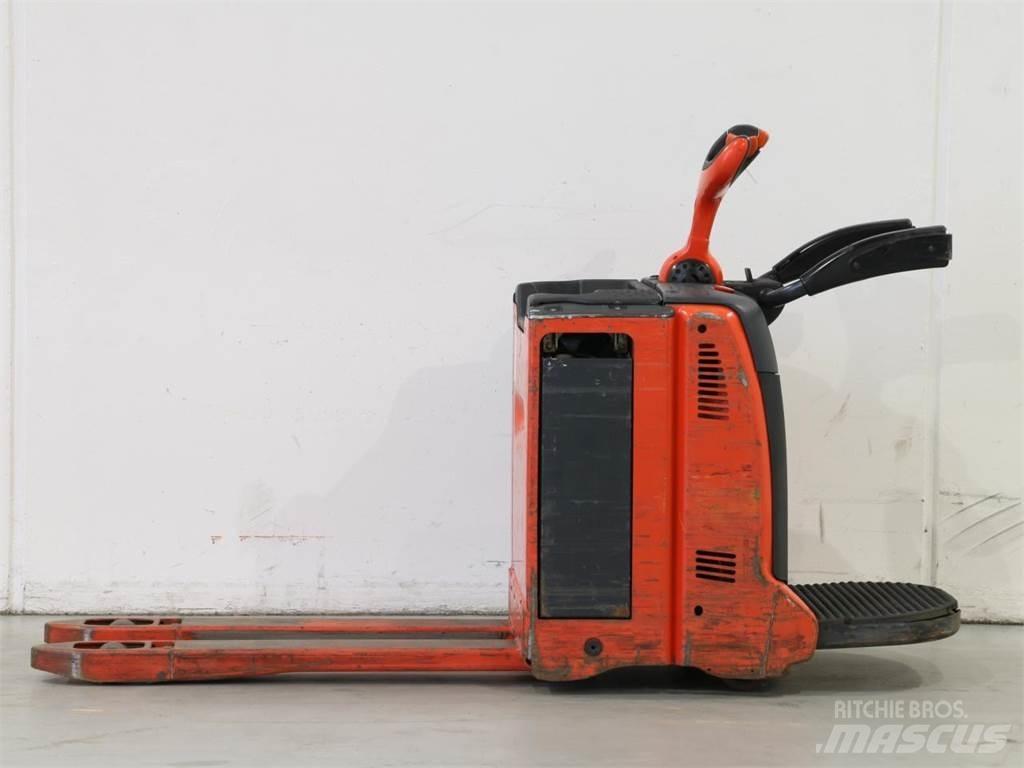 Linde T20AP/131 行走控制式堆積機