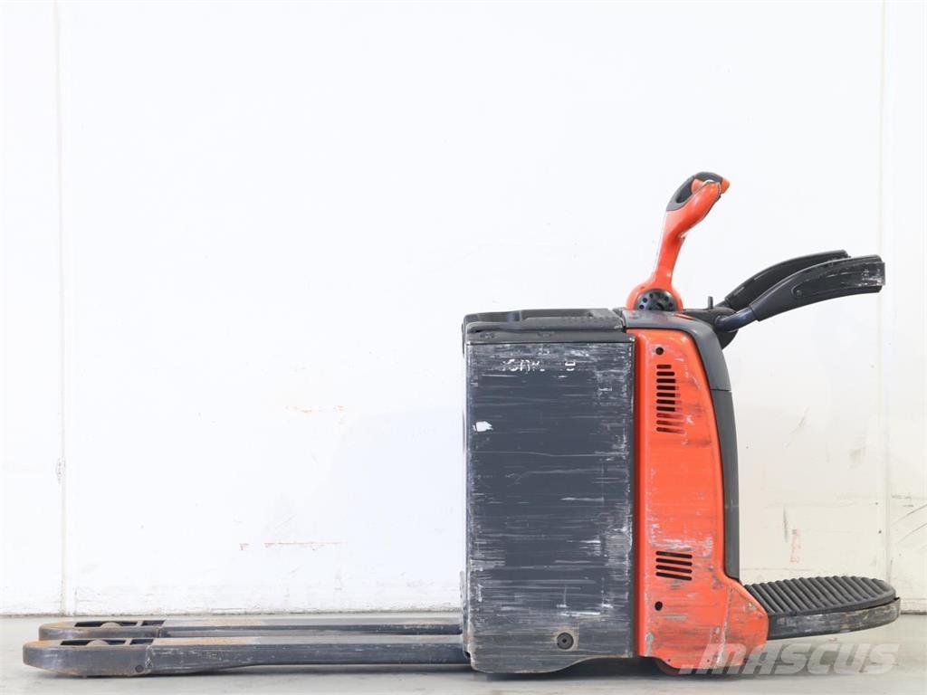 Linde T20AP/131-08 行走控制式堆積機