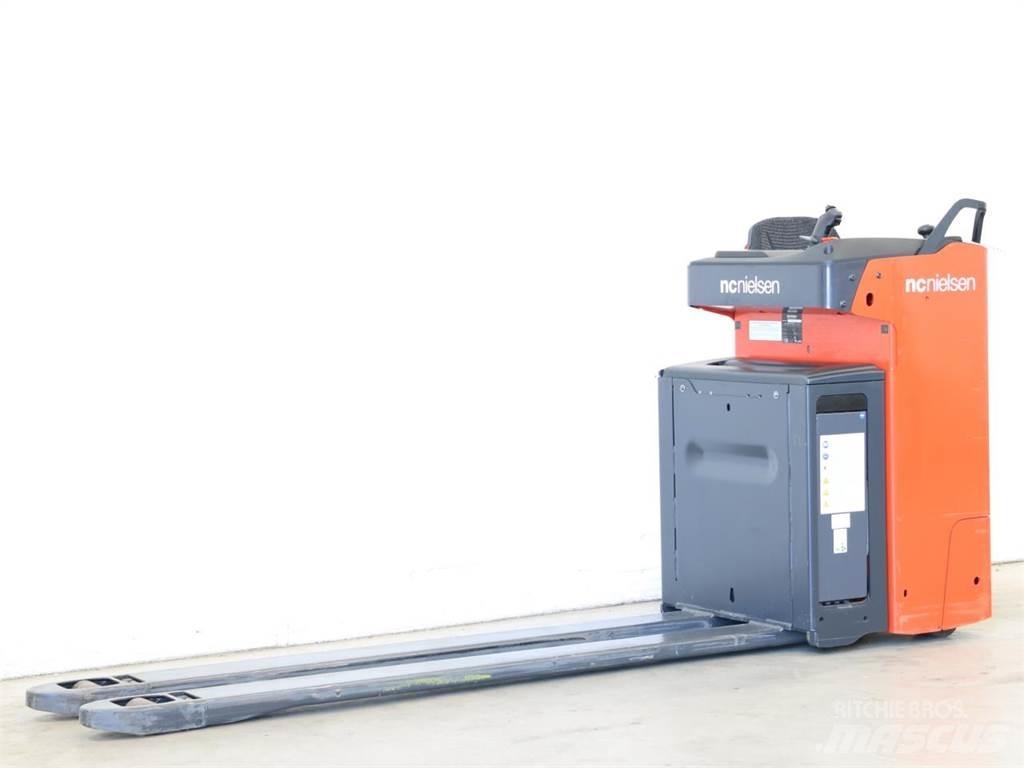 Linde T20R/1154 行走控制式堆積機