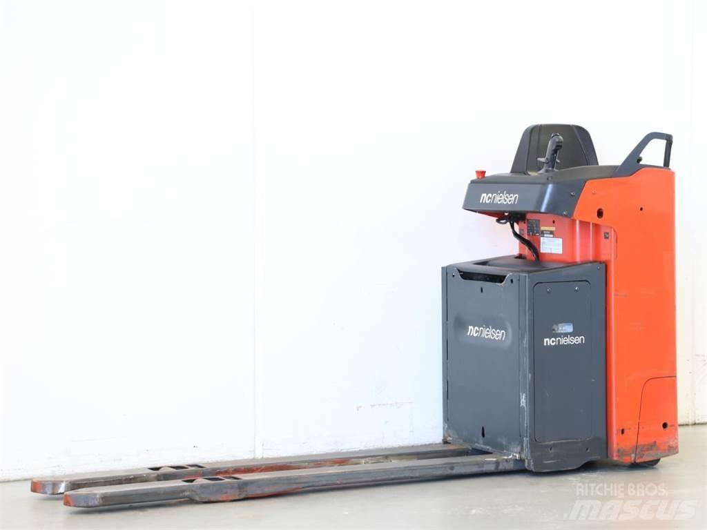 Linde T20S/1154 行走控制式堆積機
