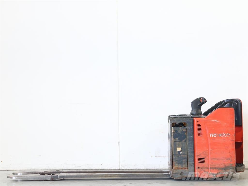 Linde T20SP/131 行走控制式堆積機