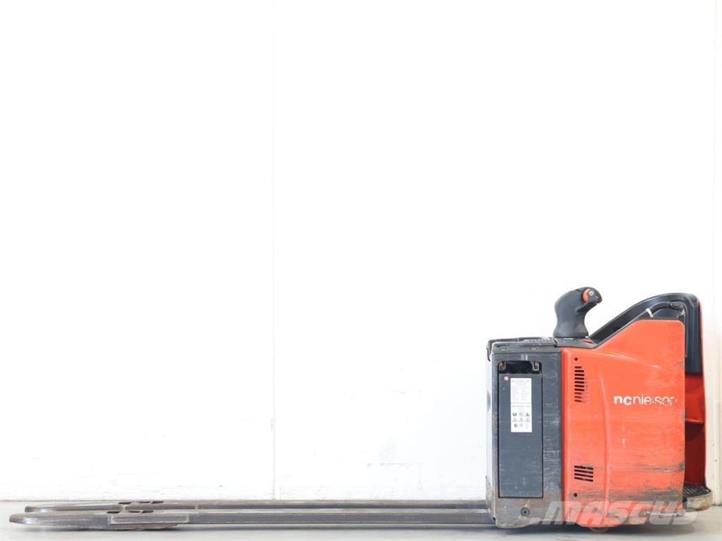 Linde T20SP/131 行走控制式堆積機