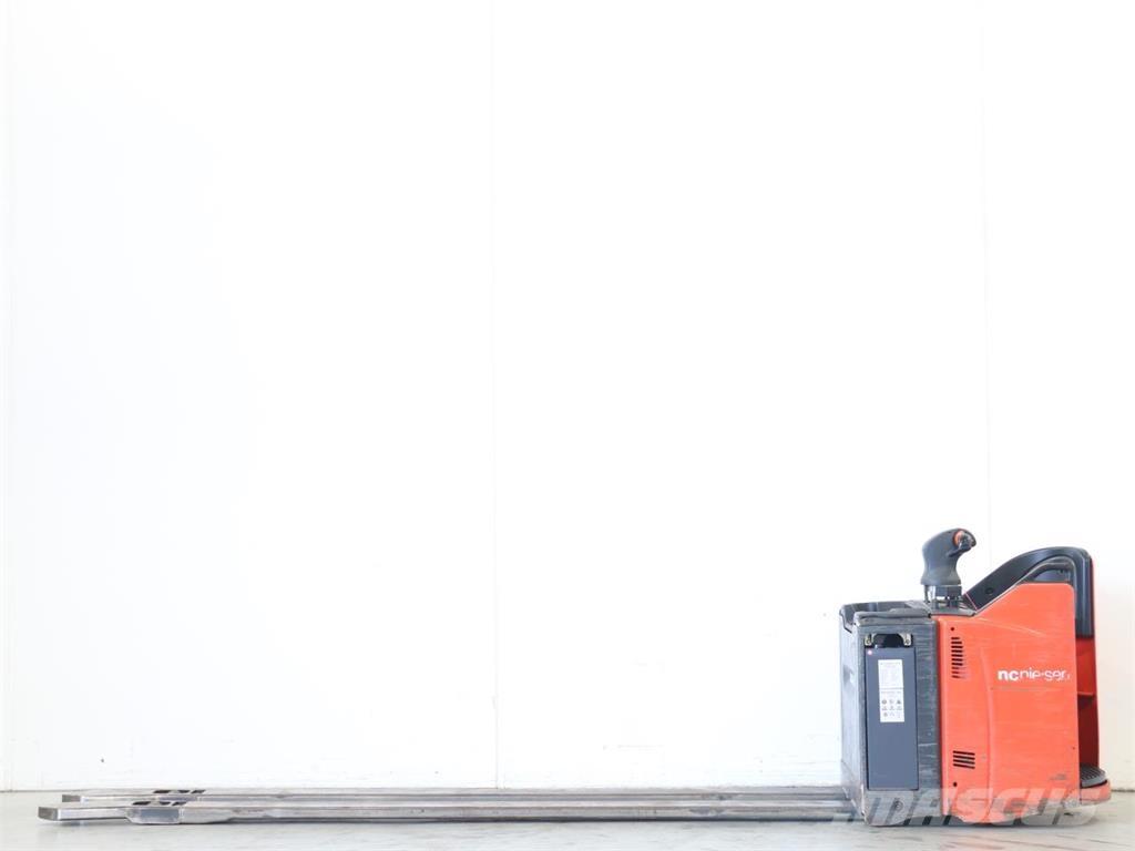 Linde T20SP/131 行走控制式堆積機