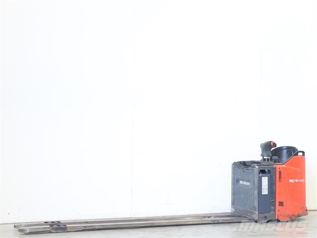 Linde T20SP/131 行走控制式堆積機