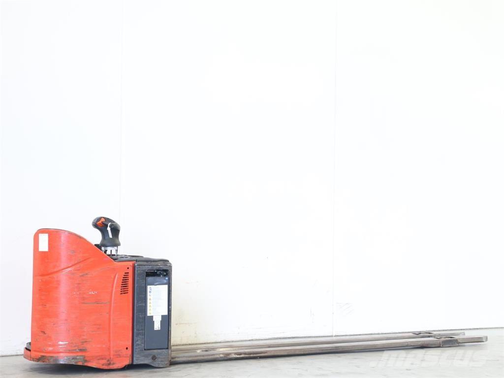 Linde T20SP/131 行走控制式堆積機