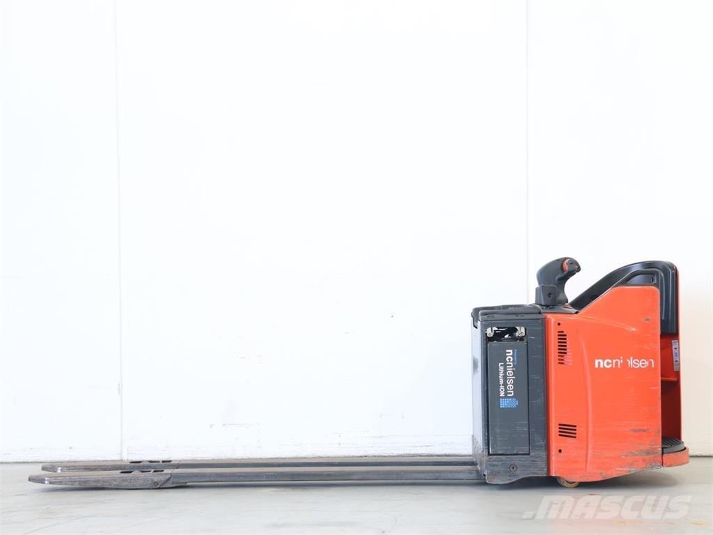 Linde T20SP/131 行走控制式堆積機