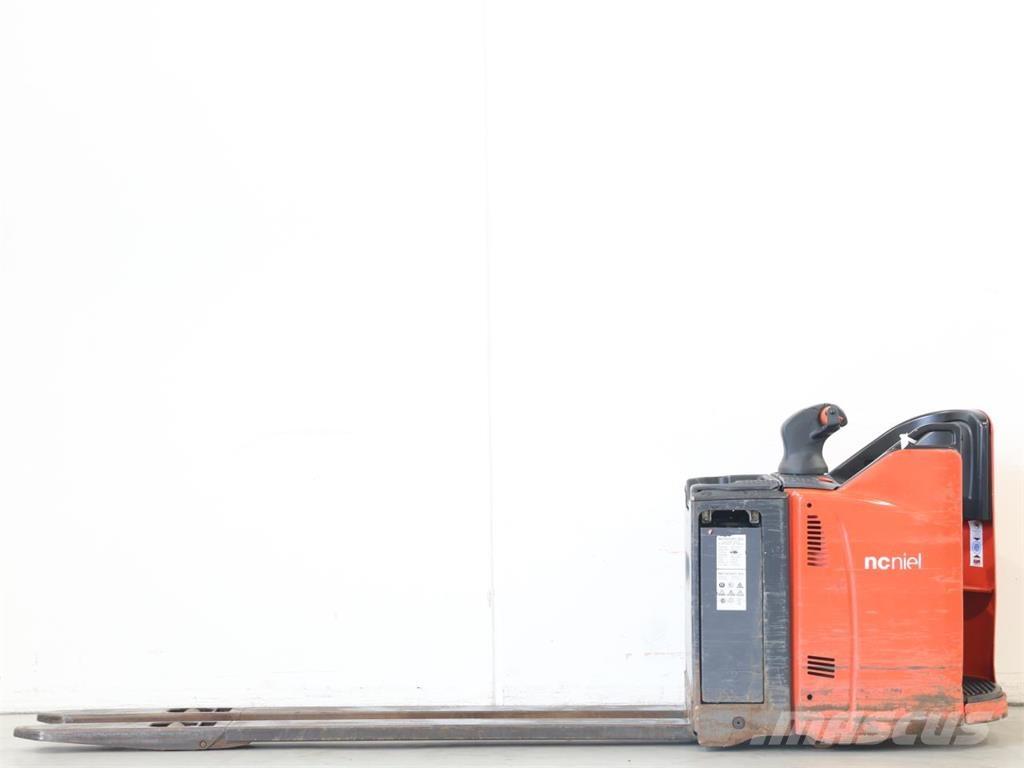 Linde T20SP/131 行走控制式堆積機