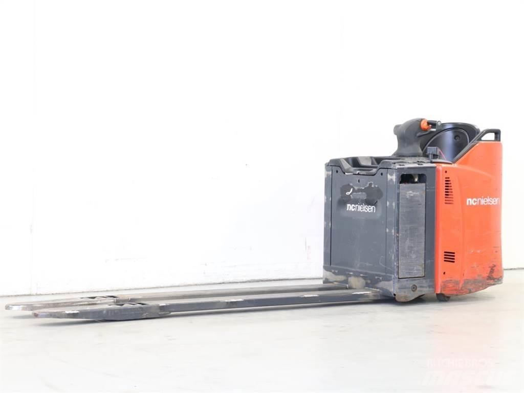 Linde T20SP/131 行走控制式堆積機