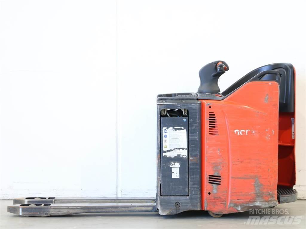 Linde T20SP/131-02 行走控制式堆積機
