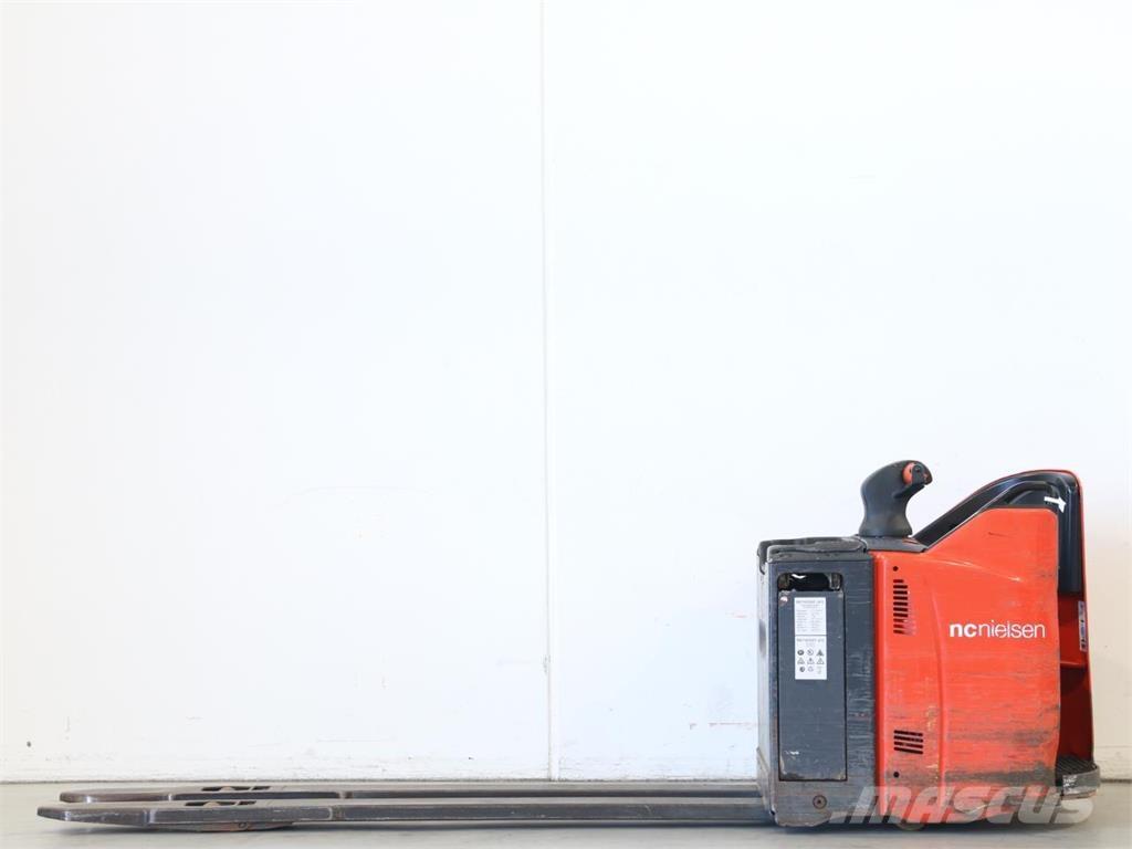 Linde T20SP/131-07 行走控制式堆積機