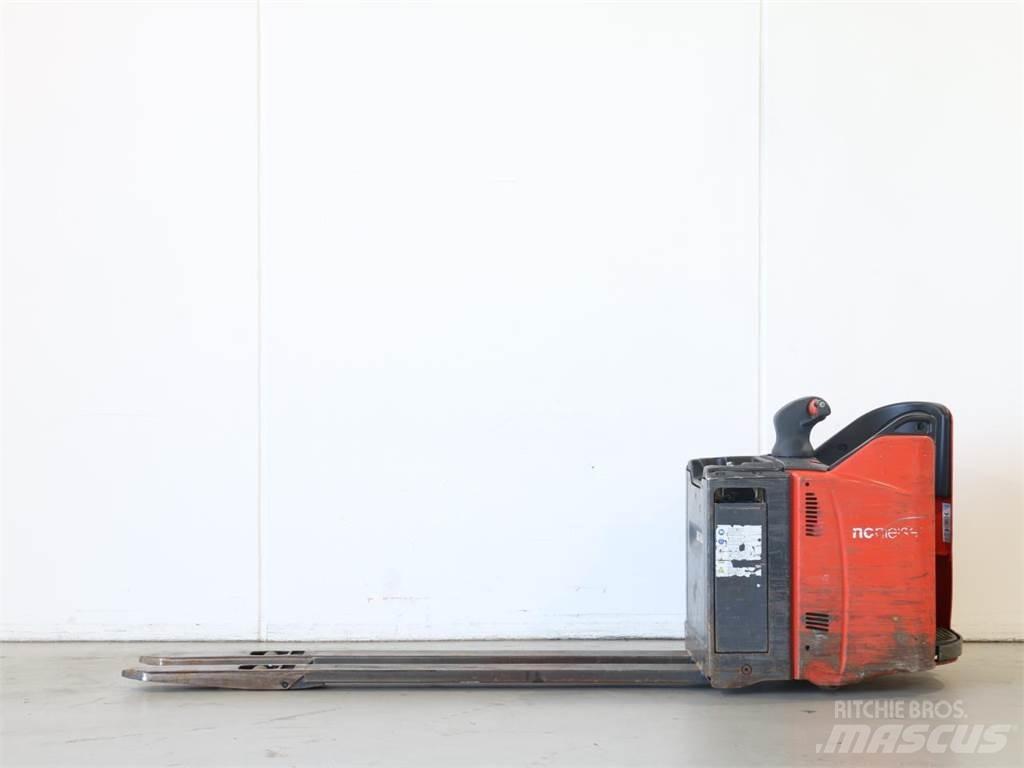Linde T20SP/131-07 行走控制式堆積機