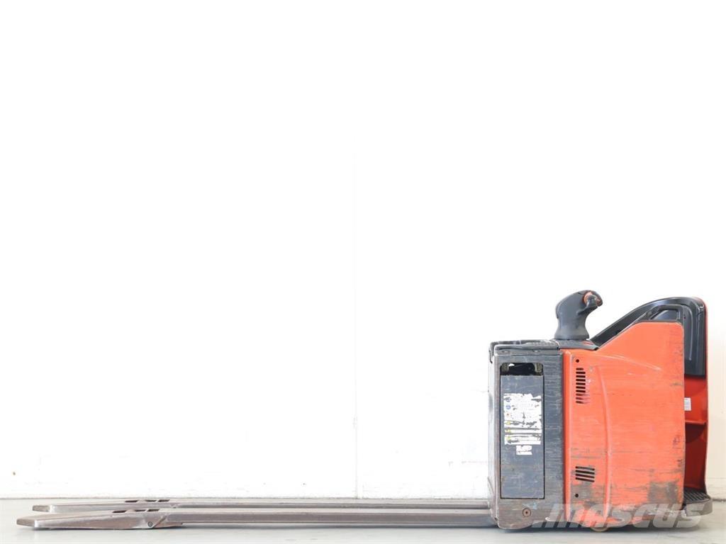 Linde T20SP/131-07 行走控制式堆積機