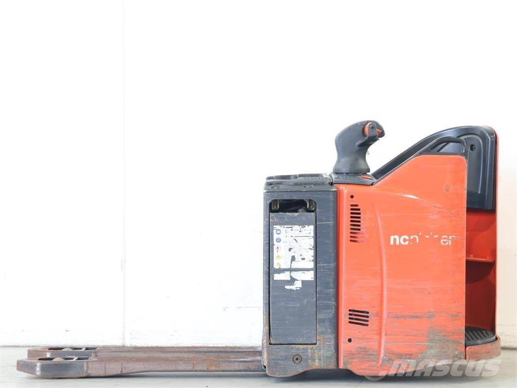 Linde T20SP/131-08 行走控制式堆積機