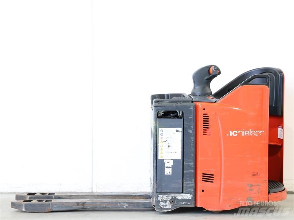 Linde T20SP/131-08 行走控制式堆積機