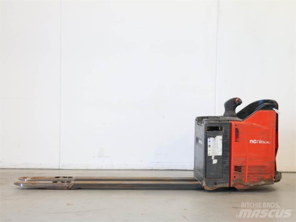 Linde T25SP/131-07 行走控制式堆積機