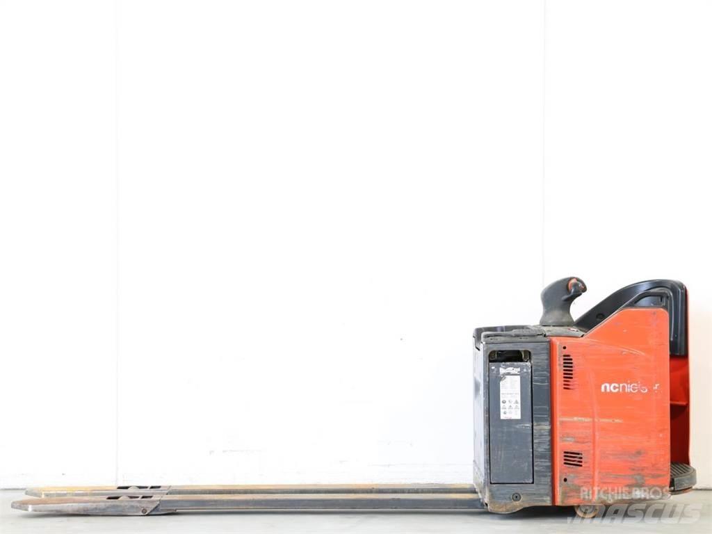 Linde T25SP/131-07 行走控制式堆積機