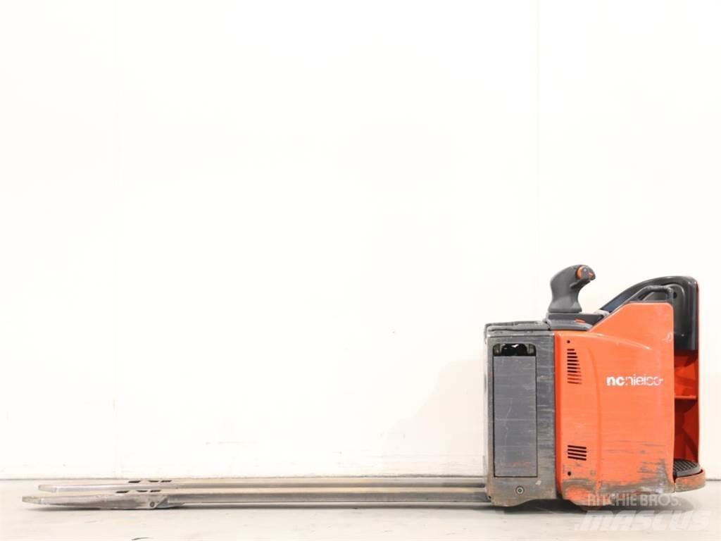 Linde T25SP/131-08 行走控制式堆積機