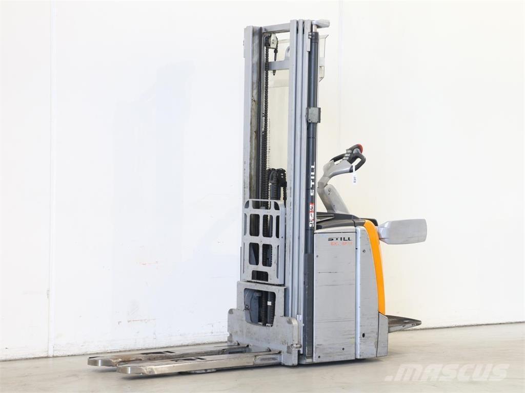 Still EXV-SF14 行走控制式堆積機