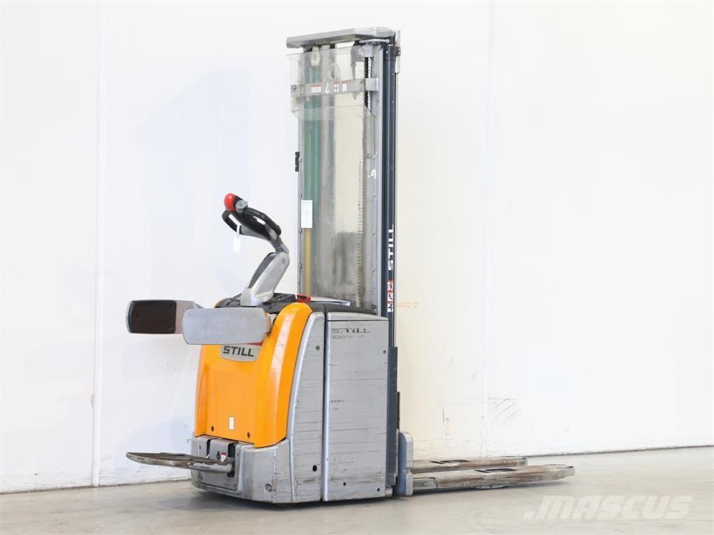 Still EXV-SF14 行走控制式堆積機