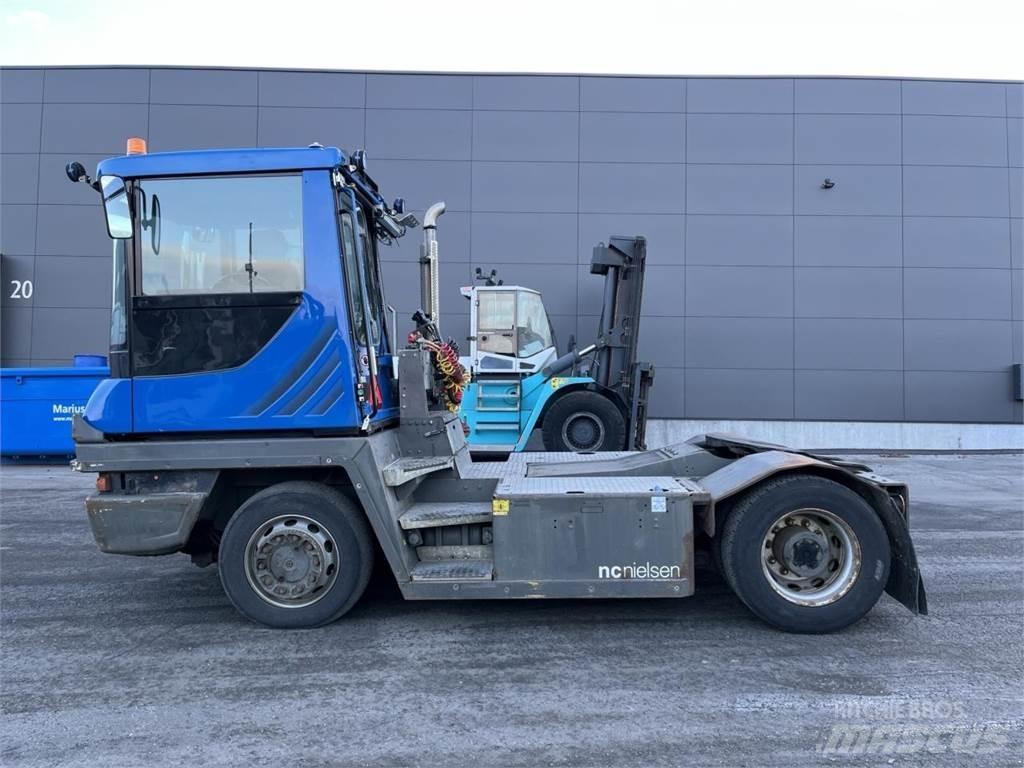 Terberg RT223 4X4 其他物料運輸工具