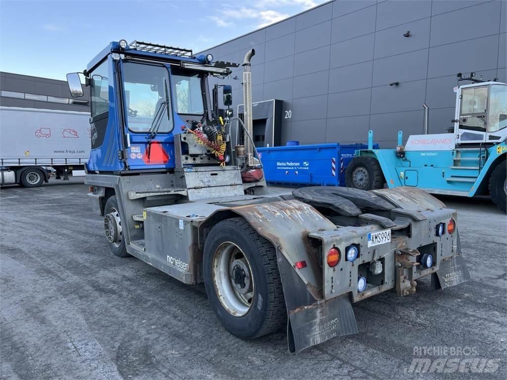 Terberg RT223 4X4 其他物料運輸工具