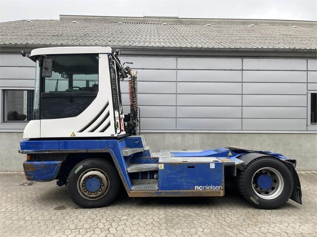 Terberg RT223 4X4 其他物料運輸工具