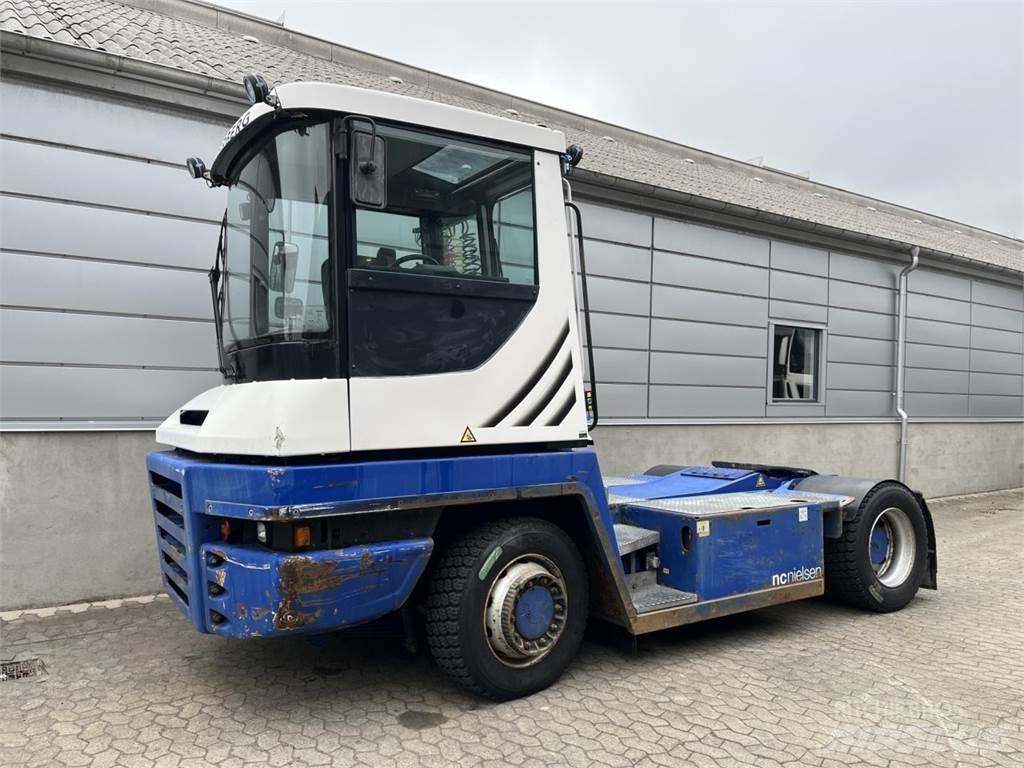 Terberg RT223 4X4 其他物料運輸工具
