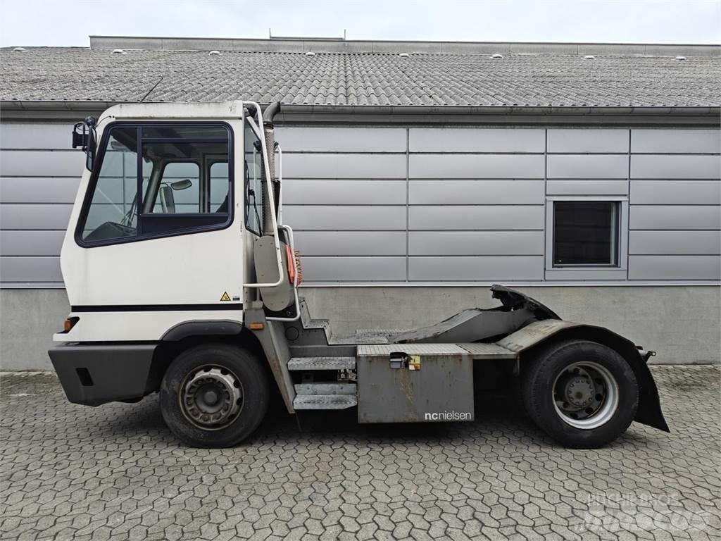 Terberg YT182 4X2 其他物料運輸工具