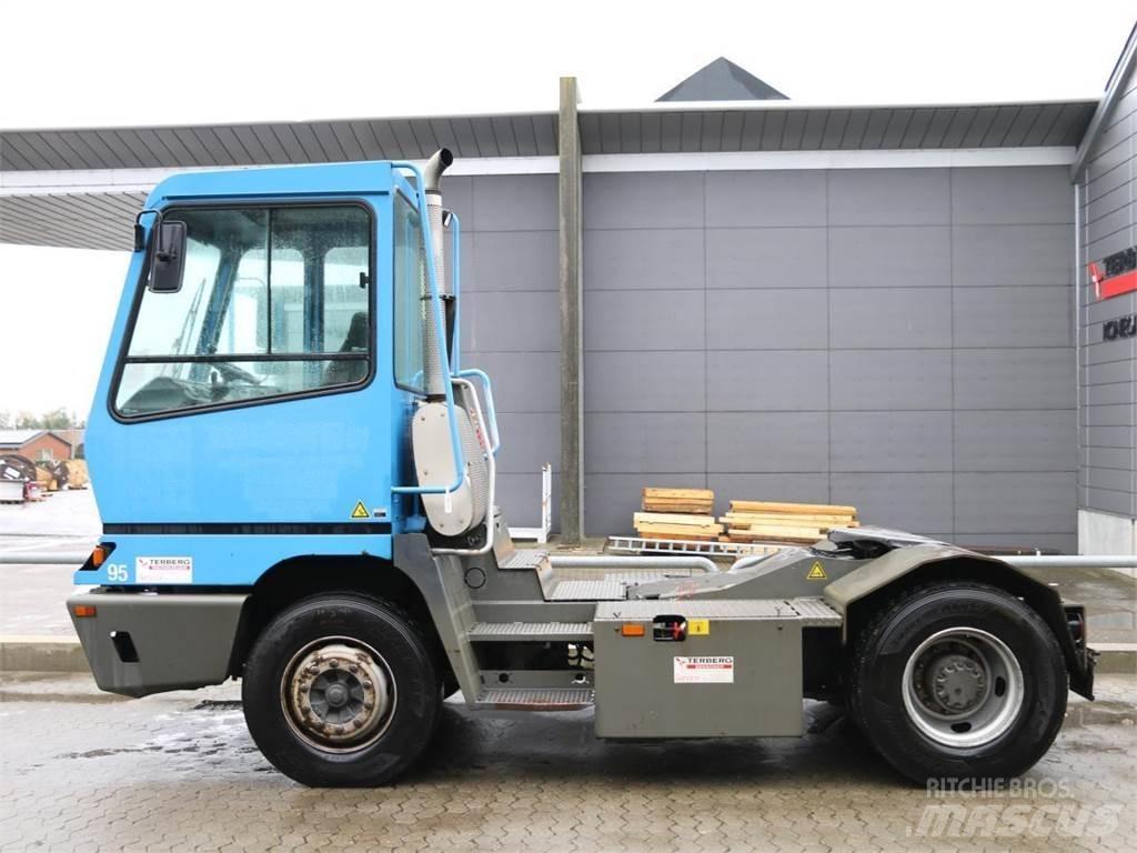 Terberg YT182 4X2 其他物料運輸工具