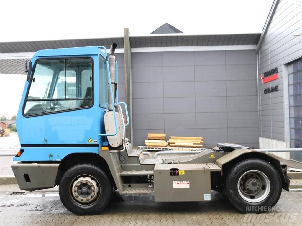 Terberg YT182 4X2 其他物料運輸工具